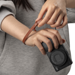 SMALLRIG 5684 Quick Release Wrist Strap for Ricoh GR Series (Red)