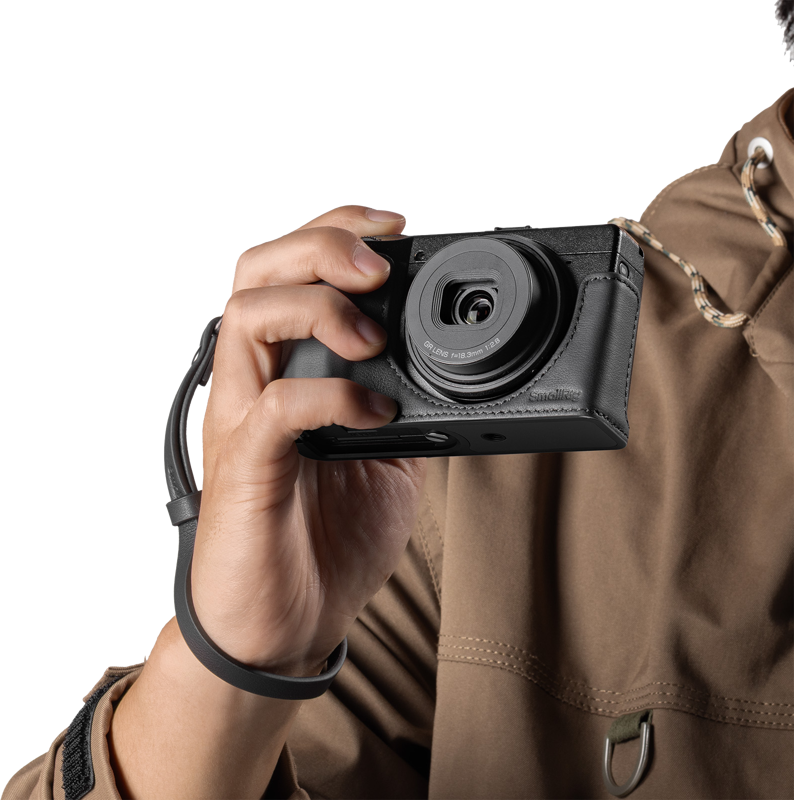 SMALLRIG 5676 Leather Case Kit for RICOH GR IV / GR III / GR IIIx / GR III HDF / GR IIIx HDF (Black)