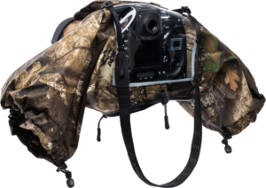 THINK TANK Rain Cover I RealTree APX Camo (EYEPIECE REQUIRED) I Hydrophobia D 24-70 V3