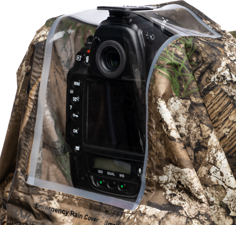 THINK TANK Emergency Rain Cover I RealTree APX Camo (Small)