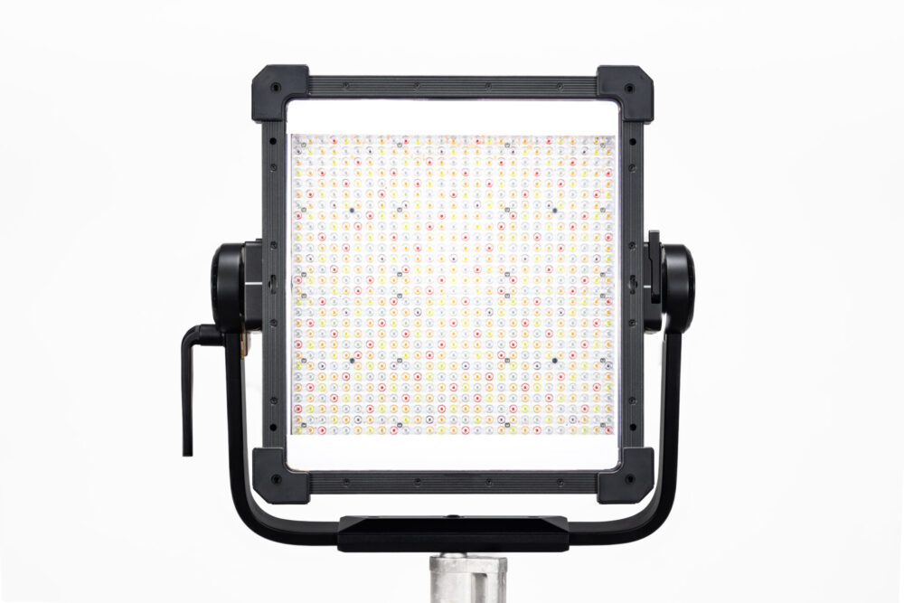 APUTURE Nova II 1x1 (No Case)