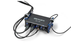 ZOOM UAC-232
