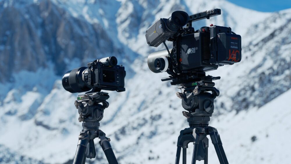 TILTA 75mm Cine Fluid Head with 3-Stage Carbon Fiber Tripod Legs (8KG) - Forest Camo