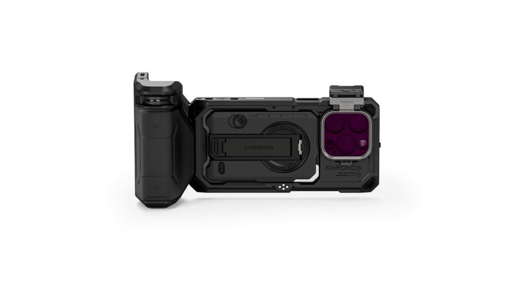 TILTA Khronos iPhone 16 Pro Handheld Kit - Black (with Internal Batteries)
