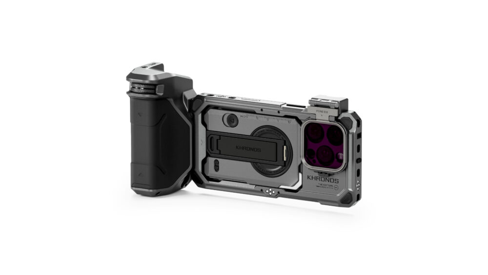 TILTA Khronos iPhone 16 Pro Handheld Kit - Space Gray (with Internal Batteries)