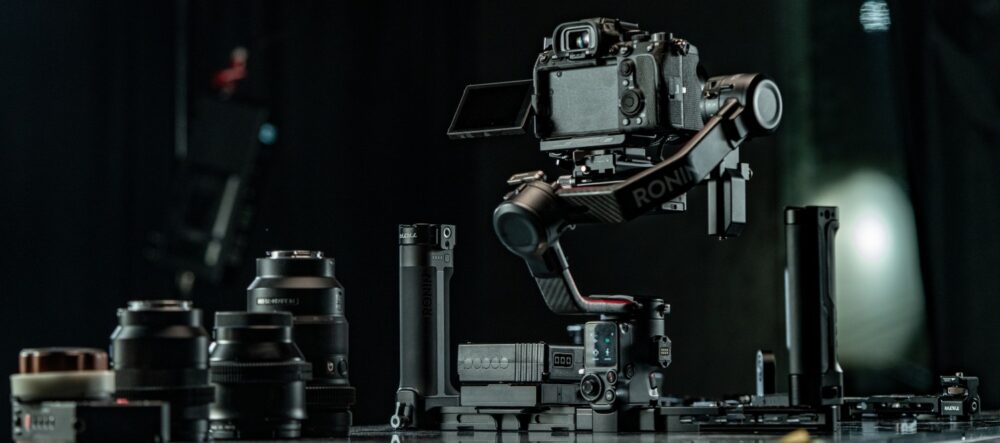 TILTA Dual Handle Power Supply Bracket for DJI Ronin