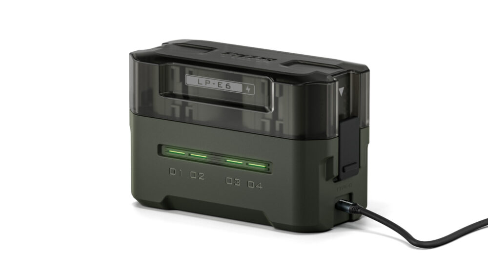 TILTA LP-E6P Charging Station Battery Kit (4 Batteries) - Green