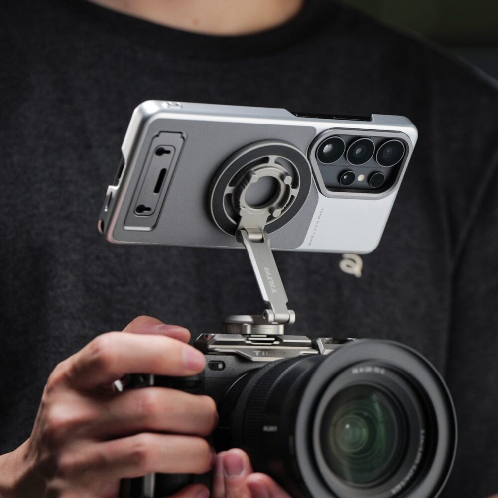 TILTA Khronos Lite Galaxy S26 Ultra Creator Kit - Silver (with Internal Batteries)