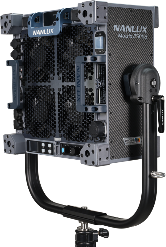 NANLUX Evoke Matrix 2500B Bi-color Multi-Source Spot Light Kit in Flight Case