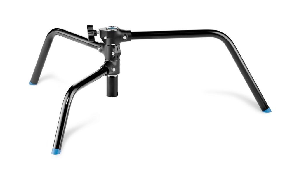 Avenger C-Stand 16 with detachable base black finish
