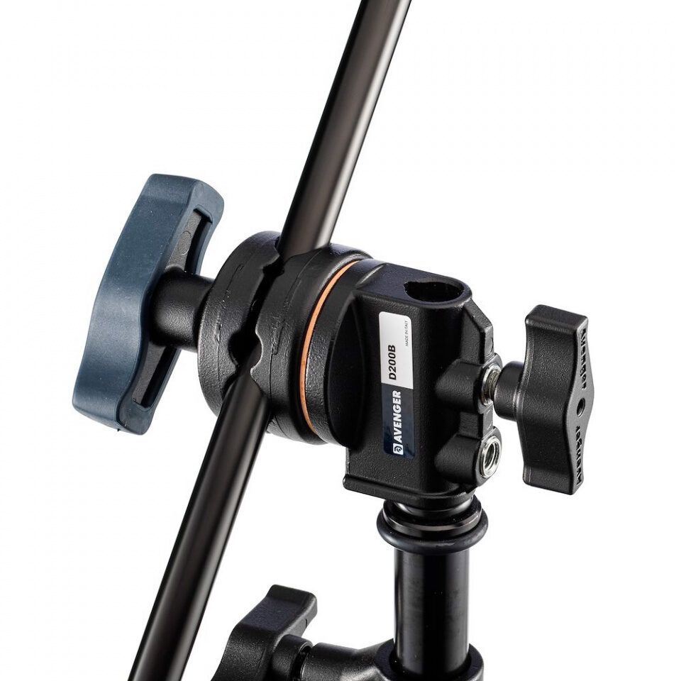 Avenger C-Stand Kit 33 black finish version
