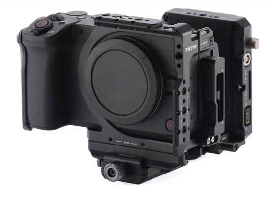 Tilta Camera Cage for Canon R6 V Power Kit - Black