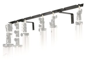 Manfrotto 027 – Wall-Mounted Holder for 8 Light Stands
