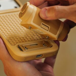 Tilta Khronos Lite x On the Roam iPhone 17 Pro Max Creator Kit - Gold