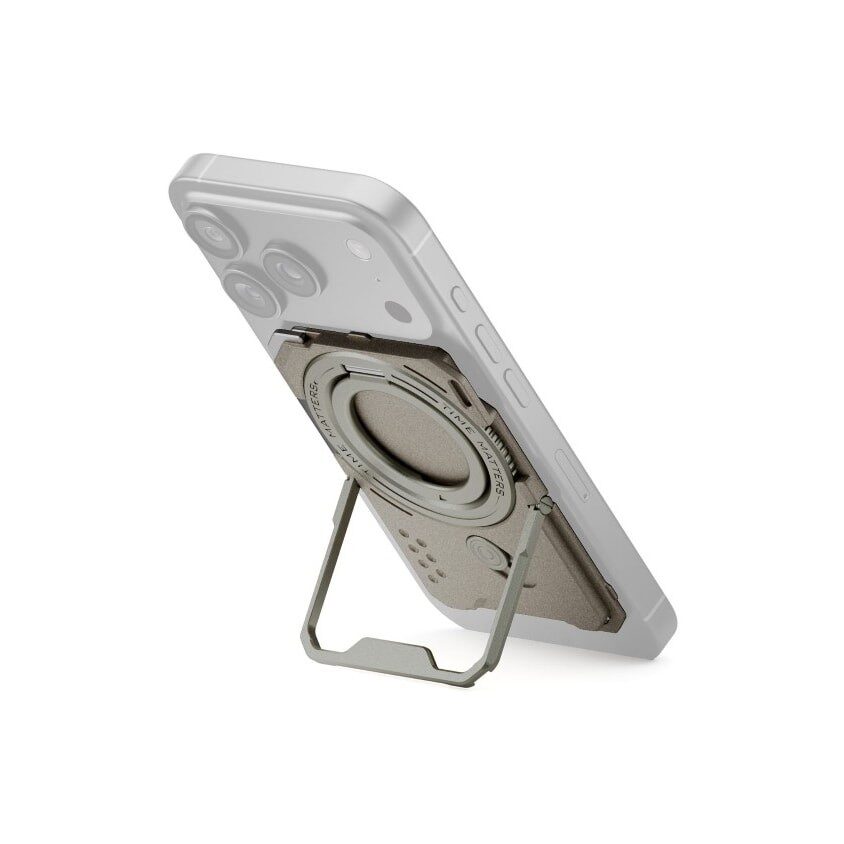 Tilta Khronos Multi-Functional Magnetic Backplate for iPhone 17 Pro - Beige