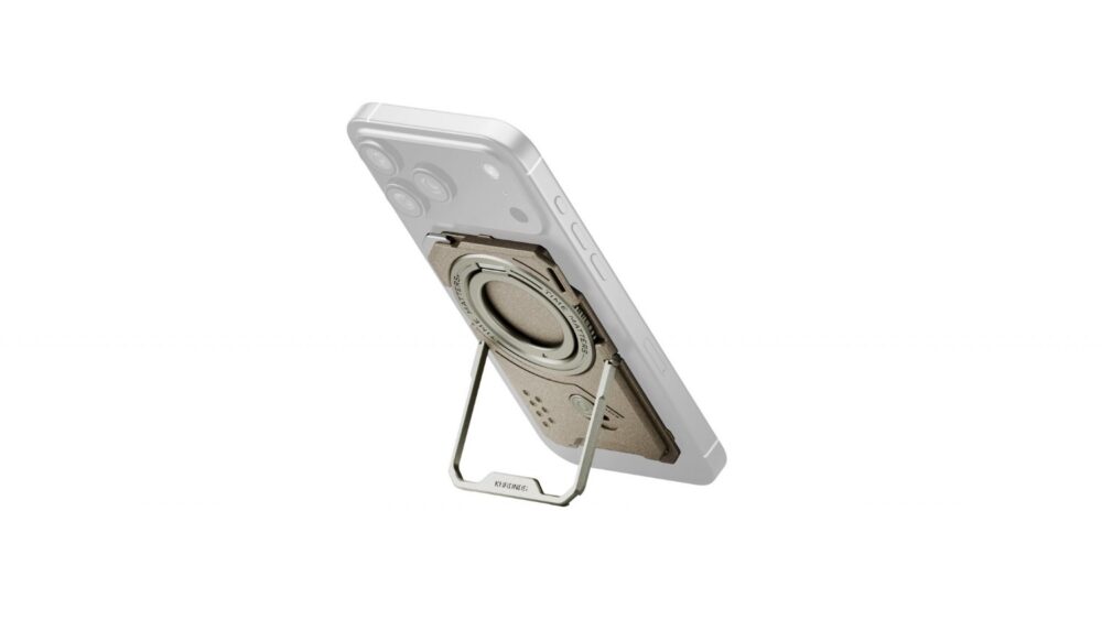 Tilta Khronos Multi-Functional Magnetic Backplate for iPhone 17 Pro Max - Beige