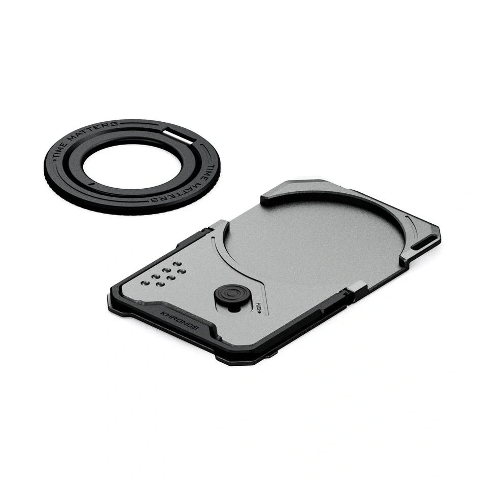Tilta Khronos Multi-Functional Magnetic Backplate for iPhone 17 Pro Max - Space Gray